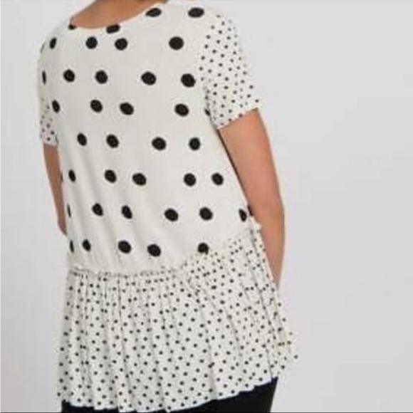 Agnes & Dora Relaxed Ruffle Tee - Picture 3 of 4